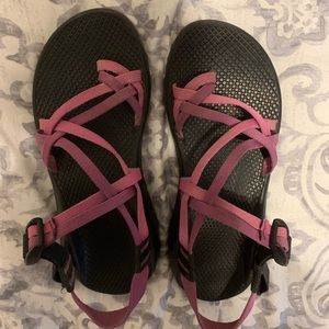 Women’s size 9 chacos
